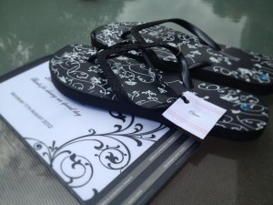 Wedding favours - Thongs and stubby holders